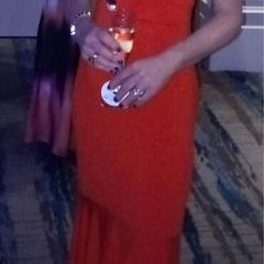 Beautiful evening dress size 6