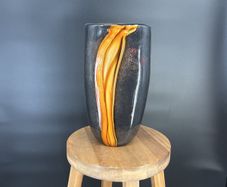 vase amber
