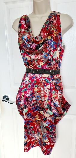 Uttam Boutique Red Floral Dress Size 8/10