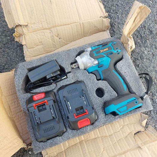 Jemi 21V Impact Gun includes 2 Batteries and Charger