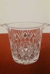 Crystal ice bucket