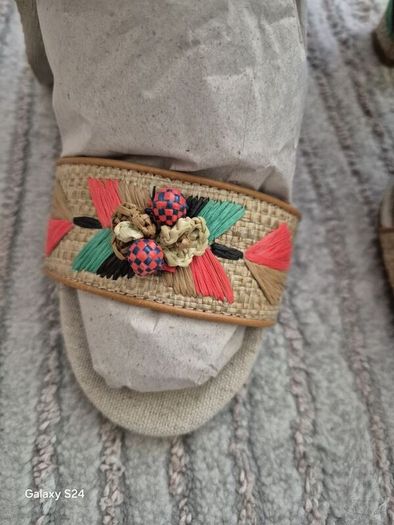 Tory burch