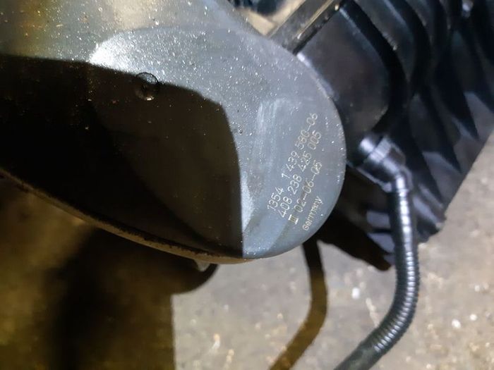 Bmw E87 E90 120 110kw 2005 Petrol Intake Inlet Manifold Throttle Body