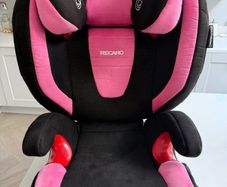 Recaro Monza Nova Child Car Seat in Pink/Black