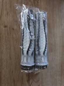 Handlebar Grips