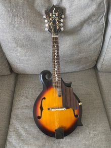 Mandolin