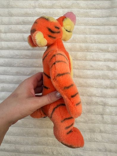 Disney Winnie The Pooh Tigger approx. 30 cm. Soft Tiger Used Please see photos