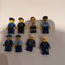 lego police minifigures x 8 Image 4