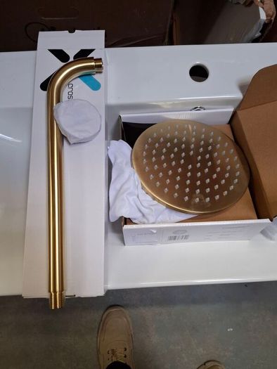 Crosswater MPRO  200mm shower head and shower arm brushed brass (4 instock)