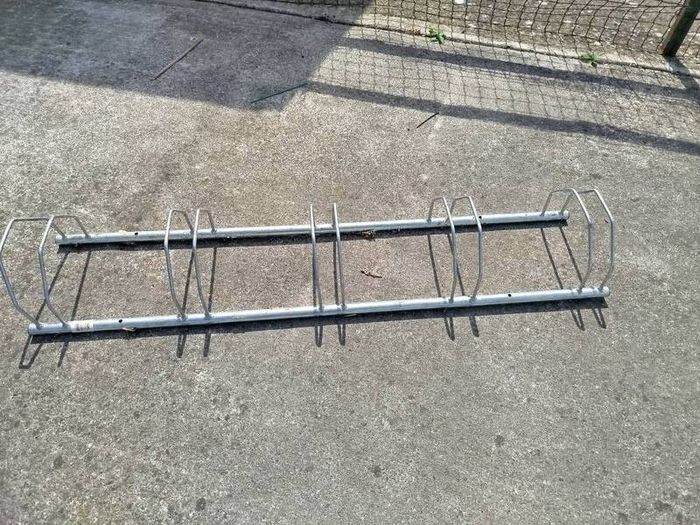 Bike stand for 5 bikes