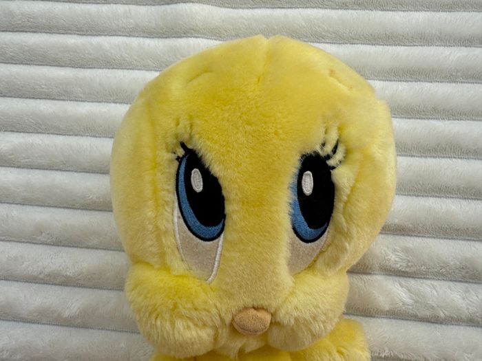 Vintage 2001 Tweety Pie Warner Bros Studio Store approx. 12" Plush Toy Looney Tunes Used Dirty Please see pictures