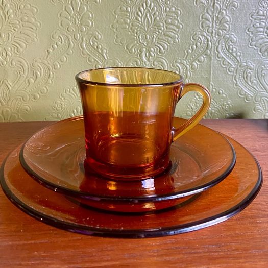 Duralex cups, saucers and side plates