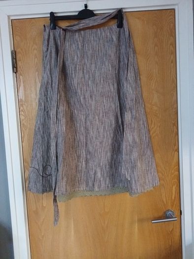 Per Una  Crinkle Linen/ Cotton  Mix Skirt. S.16. B.N.W.T