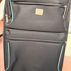 Medium Suitcase