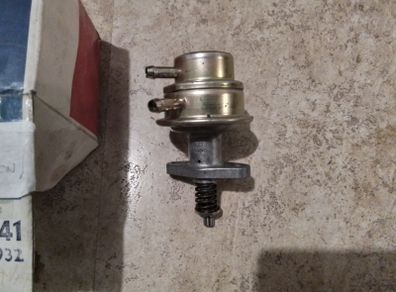 Opel Rekord / Carlton Fuel Pump.