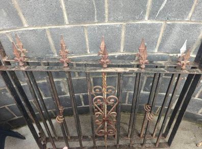 4 Iron gates