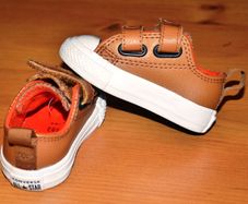 Converse Kids Shoes Leather Size 2UK