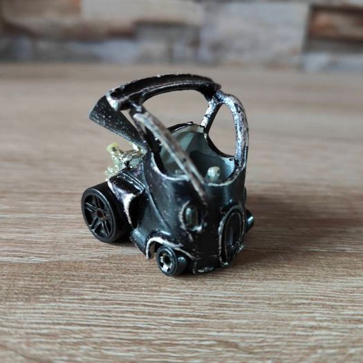 7 small toy cars