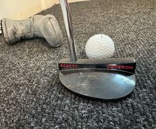 Scotty Cameron rare Circa 62 no.5