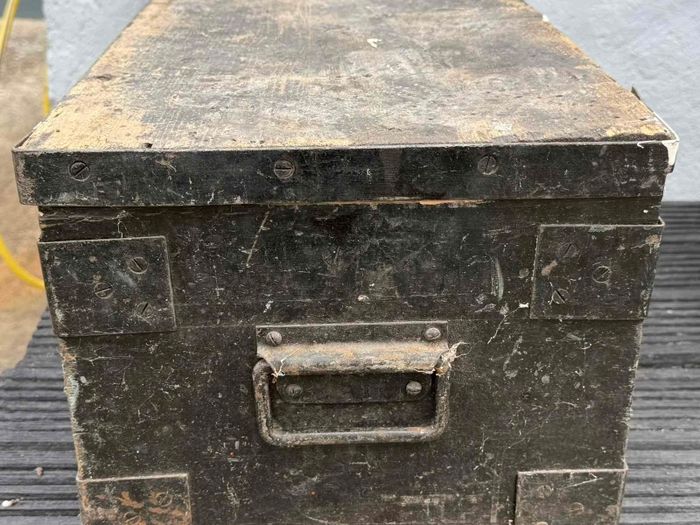 small vintage wooden tool chest( 1)