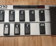 Behringer FCB1010