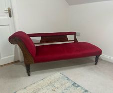 Antique Chaise Longue