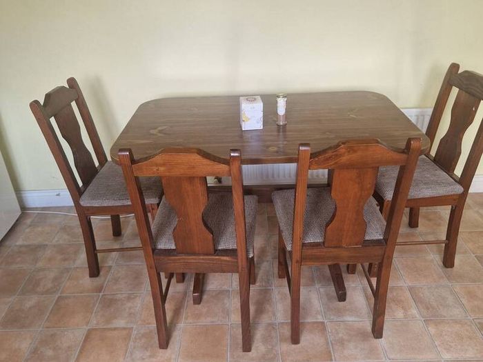 Dining Table with 4 Chairs