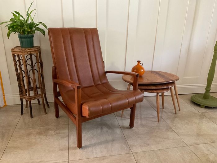 Mid Century Lounge Chair
