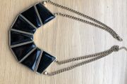 Statement necklace