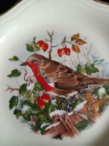 Royal Worcester Palissy trinket dish, Christmas Robin, ring dish, tip dish, display plate