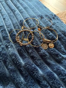alex and ani