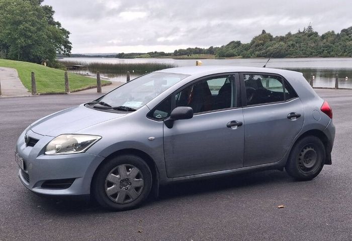 Toyota Auris 2009 Euro 900