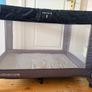 travel cot Image 2
