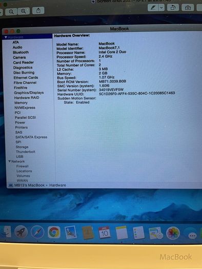 Apple Macbook (13-inch, Mid-2010)