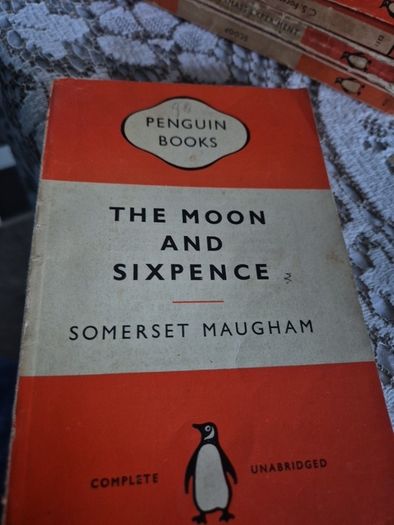 Vintage 14 penguin books