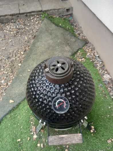 Relaxdays Kamado Barbecue,  26 cm, Ceramic BBQ Grill, with Thermometer up to 450C