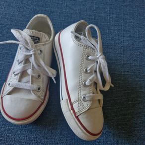 White leather Converse - infant size UK9/EUR25 - very good condition
