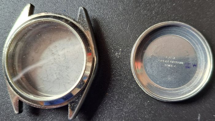 Lot of 7 non- working wristwatches