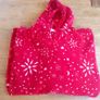 Super Soft Leigh Tucker Hooded Poncho Blanket Image 9