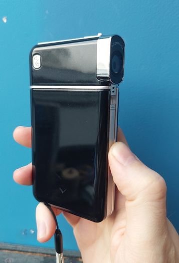 Toshiba S20 Black HD Camcorder Video Camera