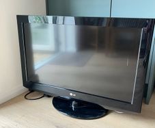 Used 27" TV