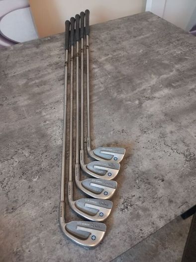 Spalding golf irons. Right handed clubs