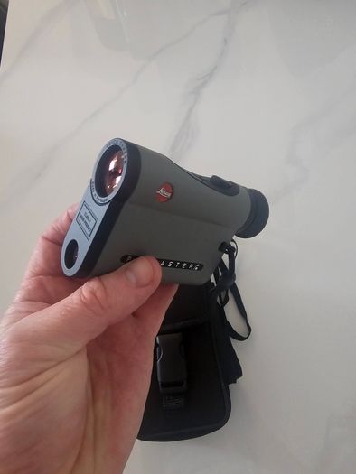 Range Finder leica 7x24
