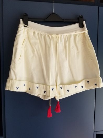 100% cotton blouse & shorts
