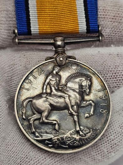 WWI 1914-1918 Silver Medal 112314 PTE. F. W. MARSHALL R. A. M. C. 33.7 Grams Sterling Silver