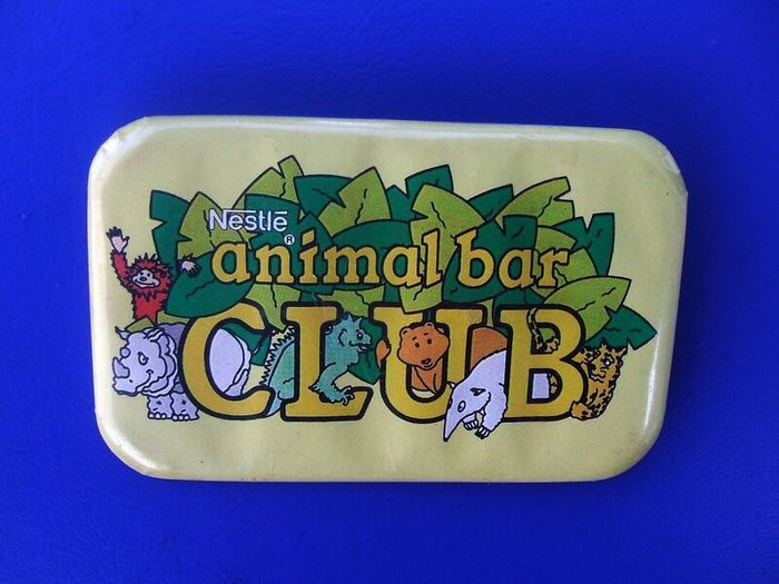 ANIMAL BAR CLUB (Nestle chocolate) - a club membership badge (1980s). Large sized badge 70mm x 45mm.