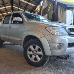 Toyota Hilux for parts