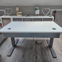 height adjustable electric desk