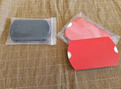 Small Pillow Boxes Red and Black