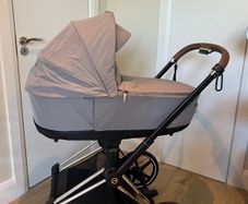 Cybex Priam